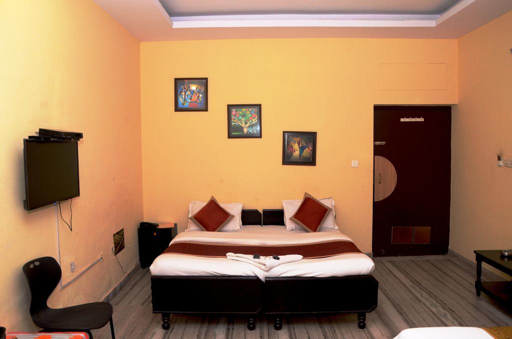 Hotel Kartikey Divisione di Divisione di Jaipur Esterno foto