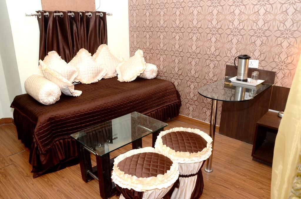 Hotel Kartikey Divisione di Divisione di Jaipur Esterno foto