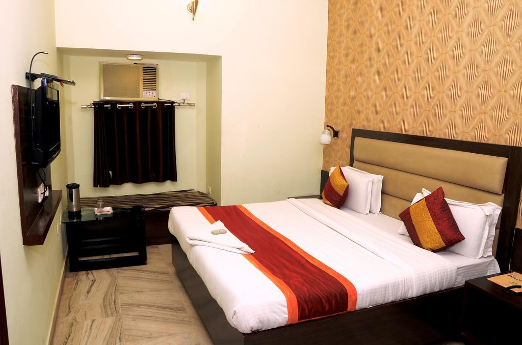 Hotel Kartikey Divisione di Divisione di Jaipur Esterno foto